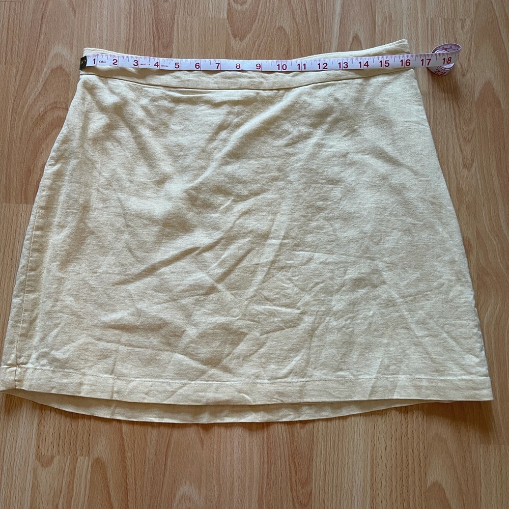 Yellow Abercrombie Skirt - Size L - NWT